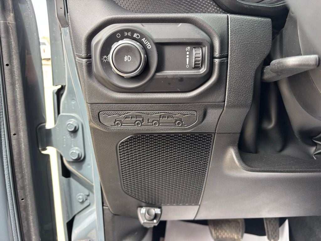 2024 Jeep Wrangler 4-Door Rubicon - Photo 18