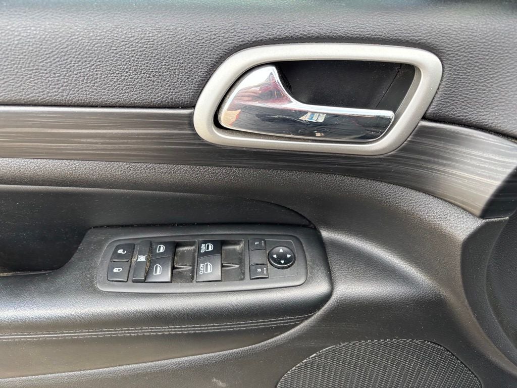 2019 Jeep Grand Cherokee Laredo E - Photo 15