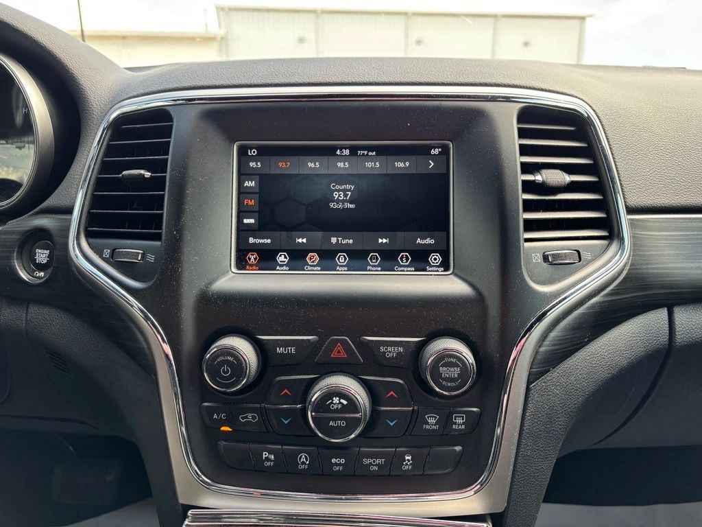 2019 Jeep Grand Cherokee Laredo E - Photo 28