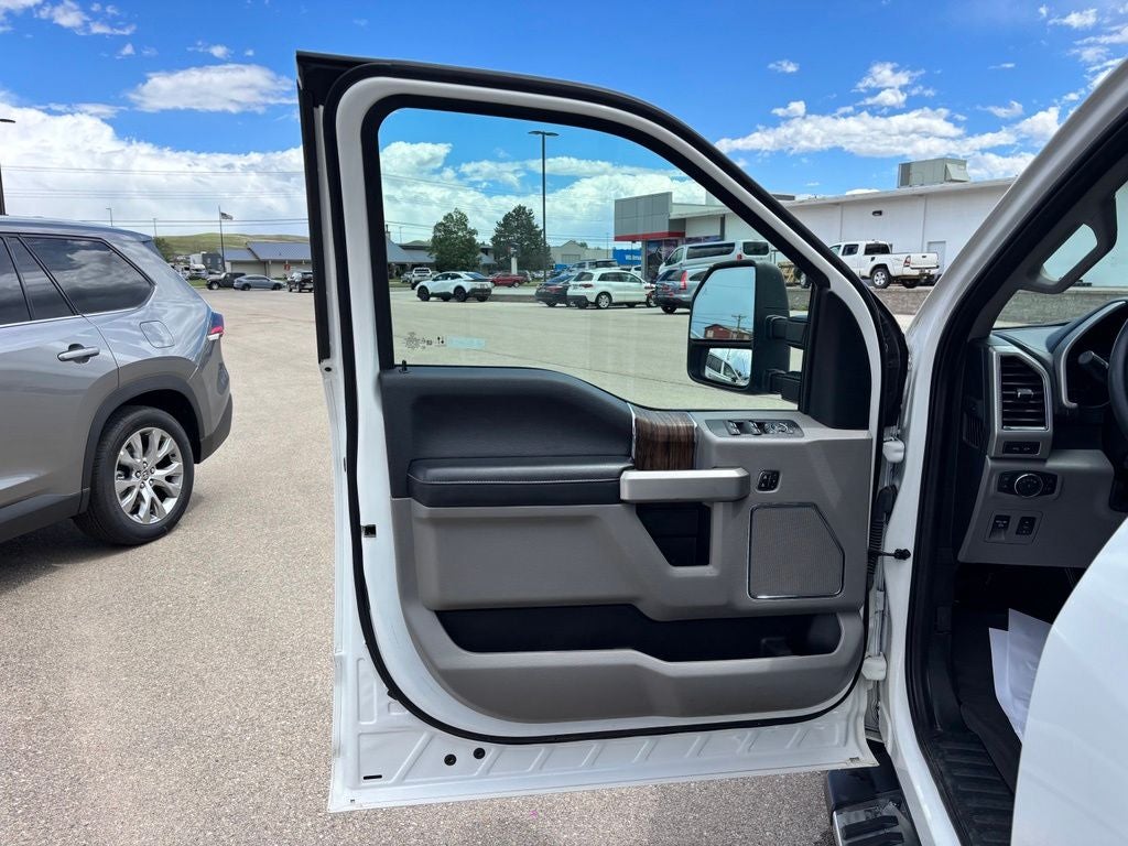 2020 Ford F-150 Lariat - Photo 12