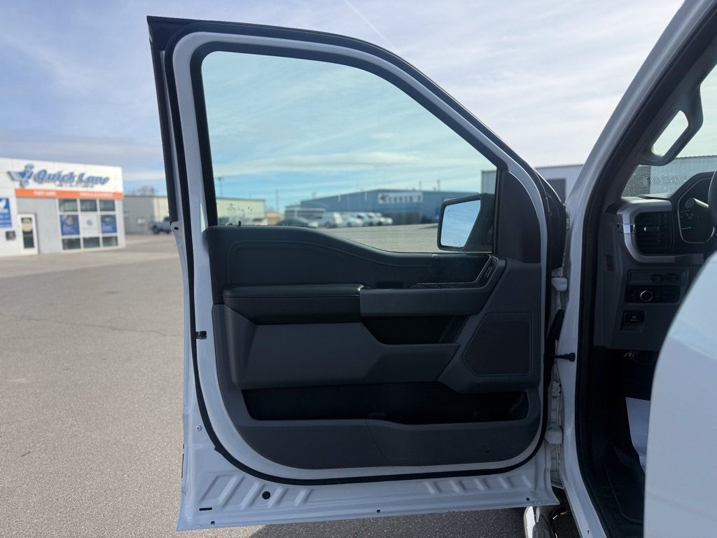 2023 Ford F-150 XLT - Photo 16