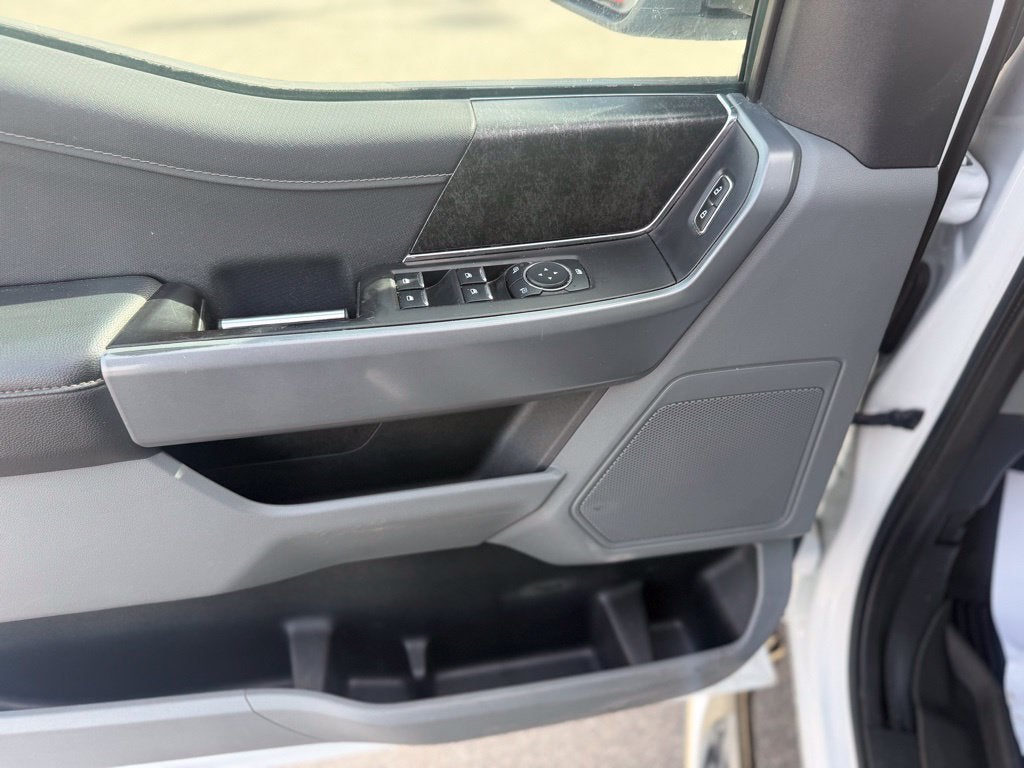 2023 Ford F-150 XLT - Photo 17