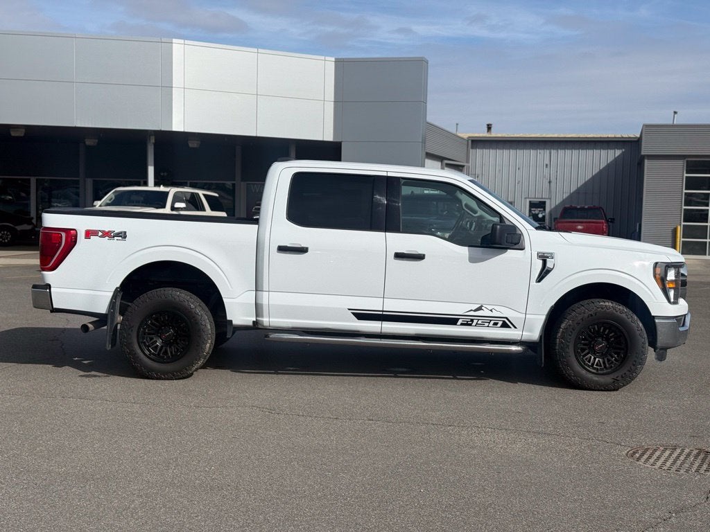 2023 Ford F-150 XLT - Photo 3