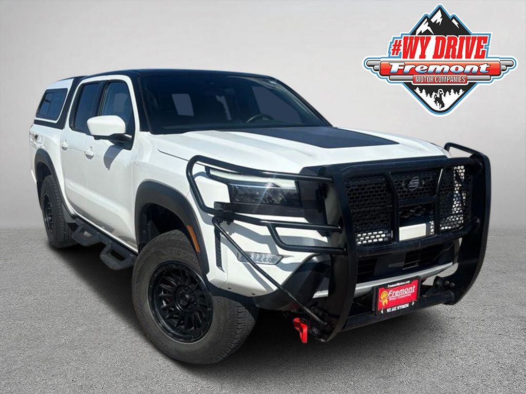 2023 Nissan Frontier PRO-4X Crew Cab 4X4's photo