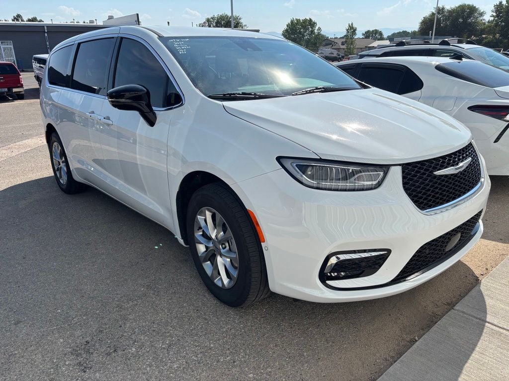 2024 Chrysler Pacifica