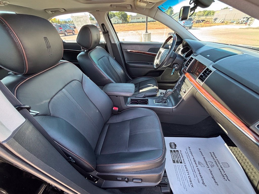 2012 Lincoln MKZ Base