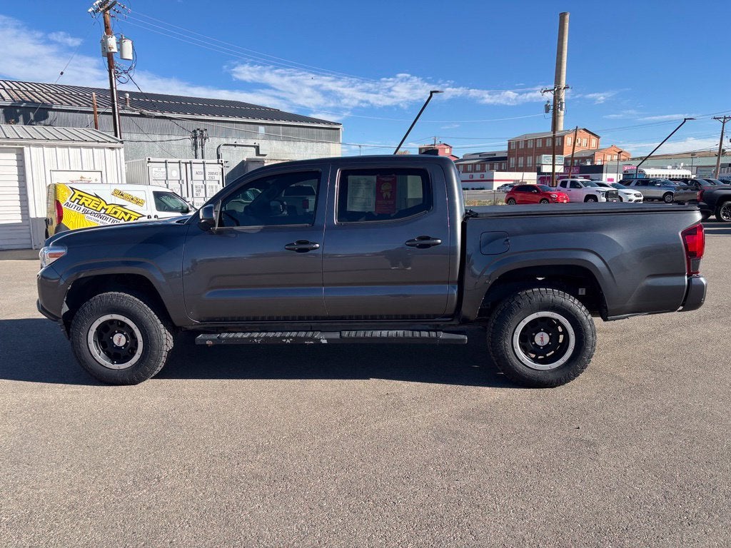 2020 Toyota Tacoma SR - Photo 10