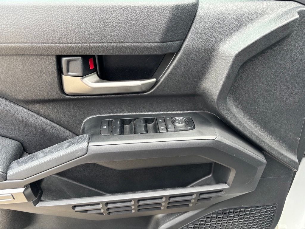 2025 Toyota Tacoma TRD Sport - Photo 14