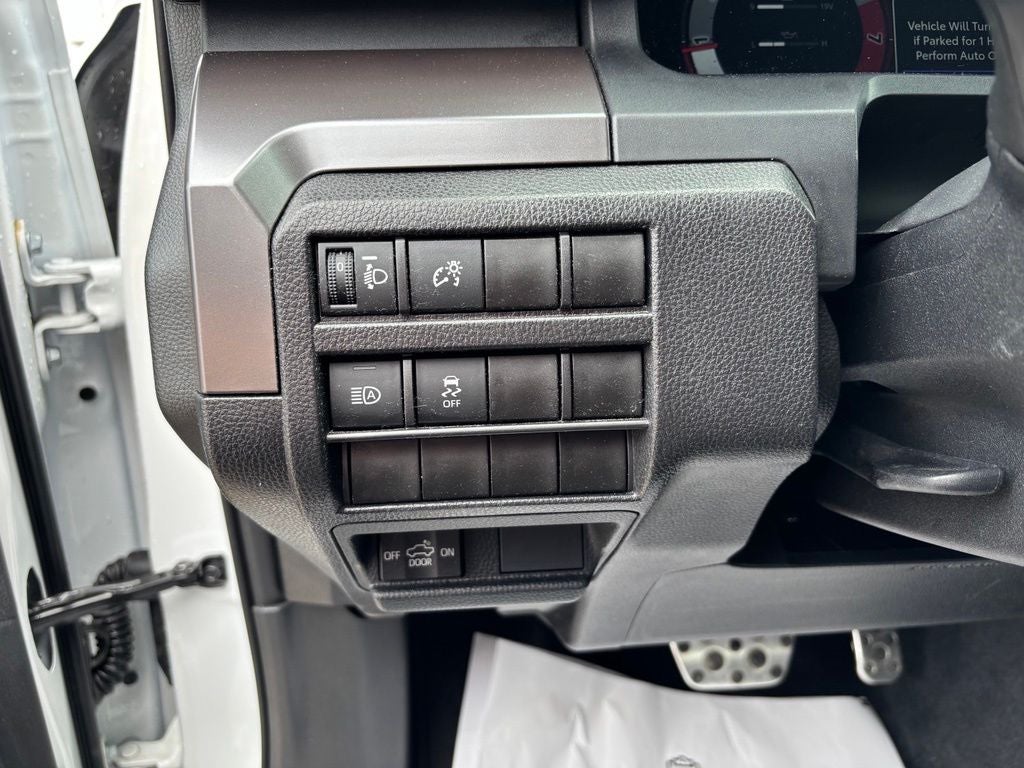 2025 Toyota Tacoma TRD Sport - Photo 15