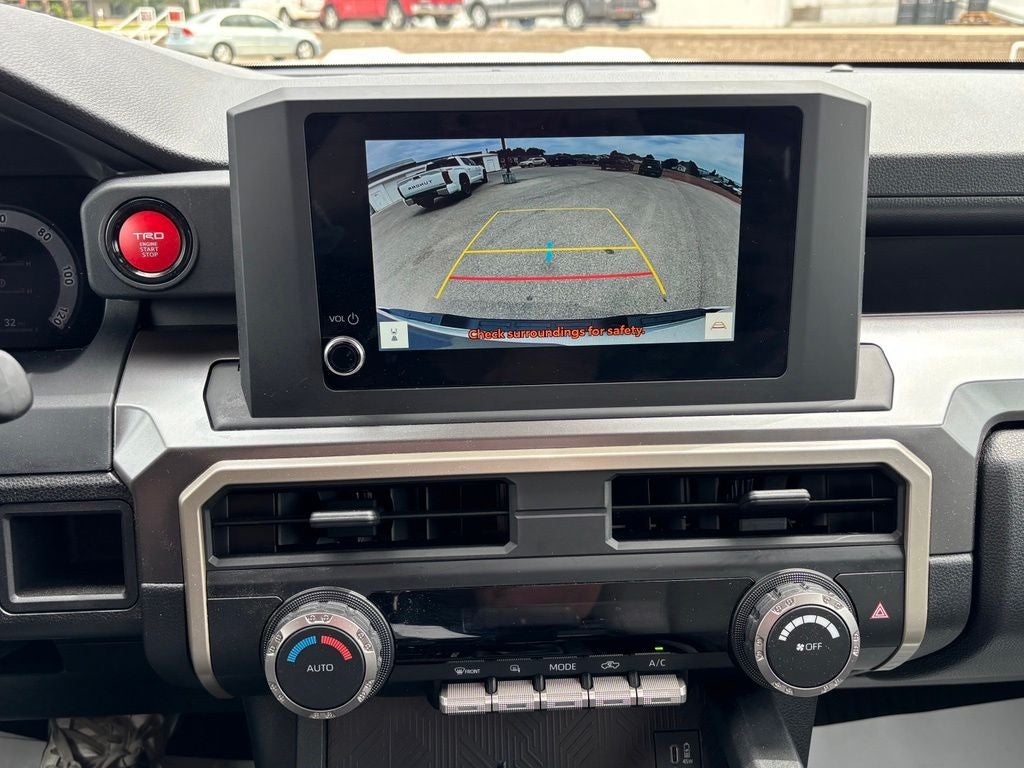 2025 Toyota Tacoma TRD Sport - Photo 31