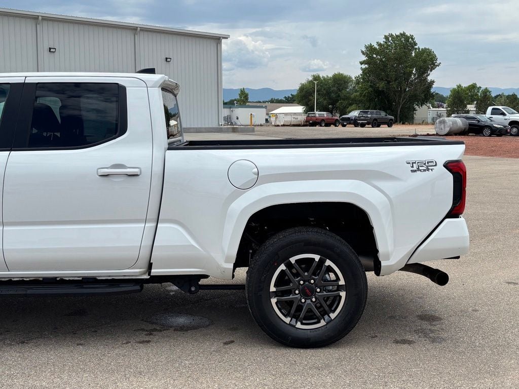 2025 Toyota Tacoma TRD Sport - Photo 6