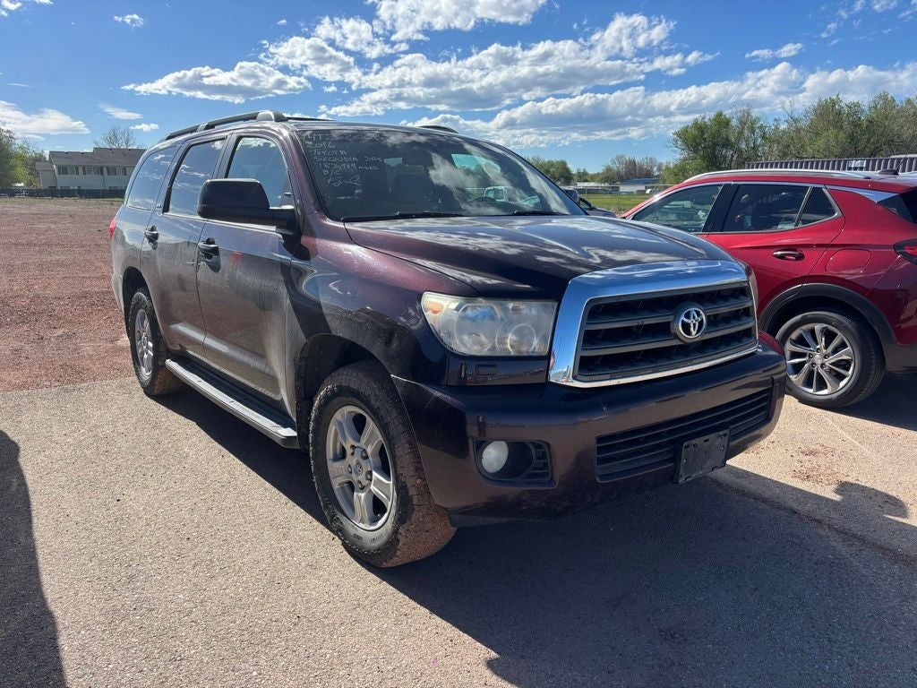 2016 Toyota Sequoia 5.7 Auto 4WD FFV SR5's photo