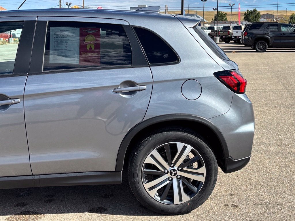 2025 Mitsubishi Outlander Sport ES - Photo 13