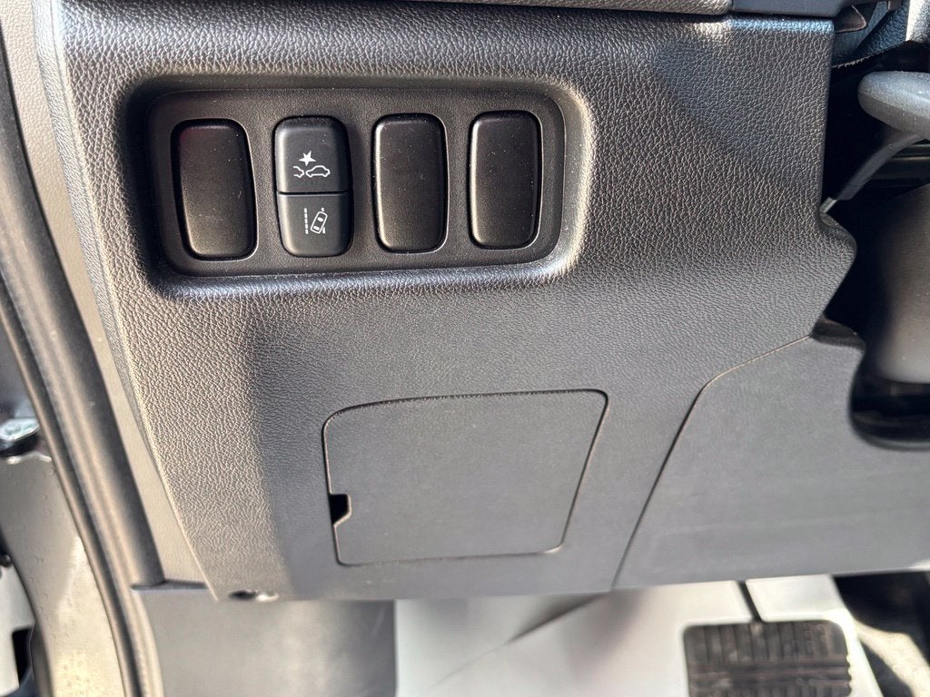 2025 Mitsubishi Outlander Sport ES - Photo 16