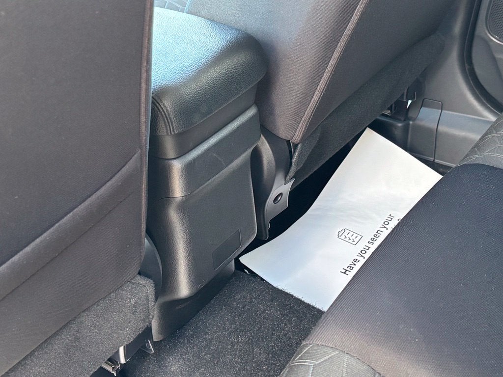 2025 Mitsubishi Outlander Sport ES - Photo 36