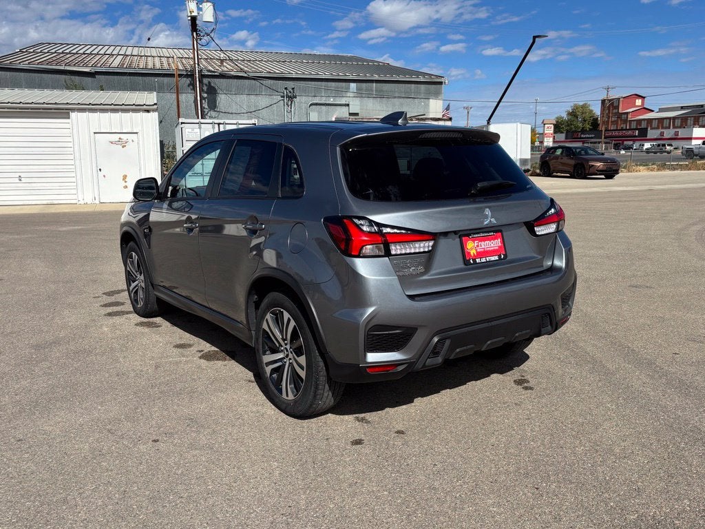 2025 Mitsubishi Outlander Sport ES - Photo 7