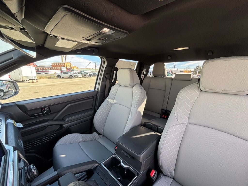 2025 Toyota Tacoma SR5 - Photo 16