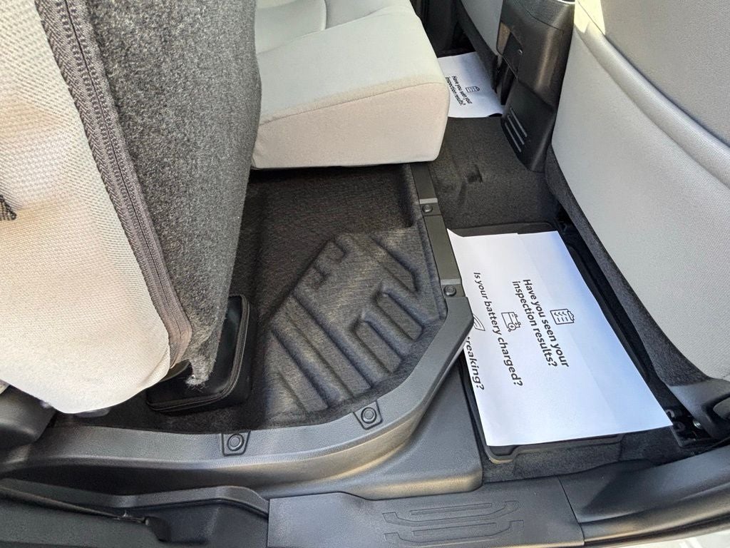 2025 Toyota Tacoma SR5 - Photo 42