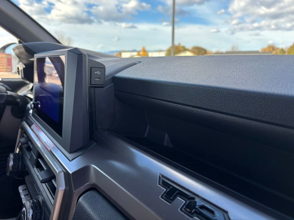 2025 Toyota Tacoma SR5 - Photo 45