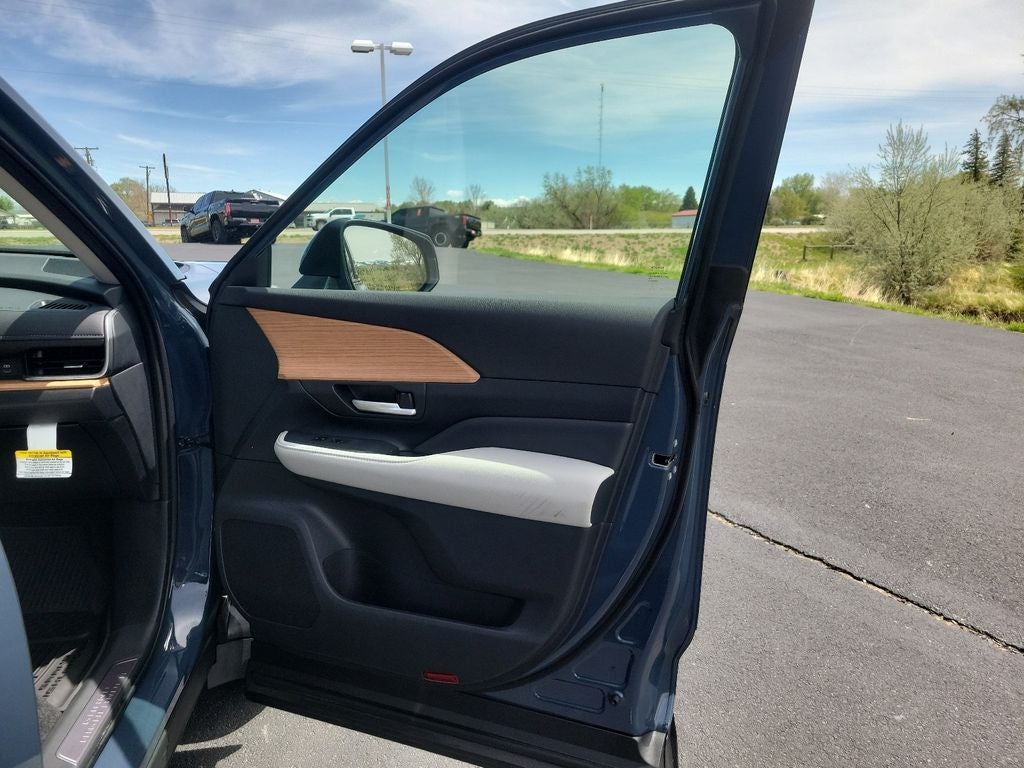 2026 Toyota Grand Highlander Base