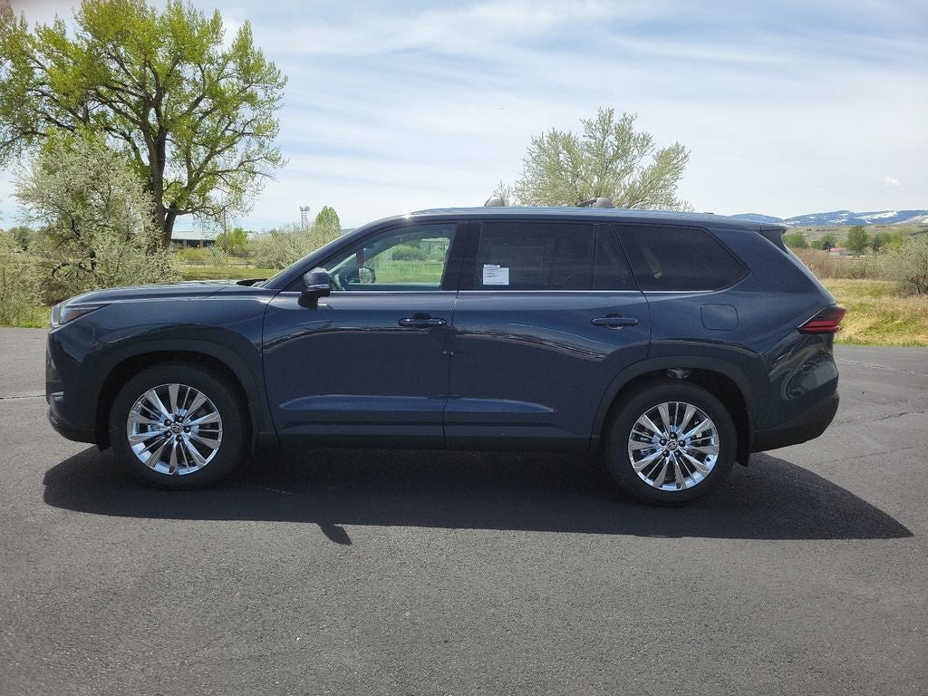 2026 Toyota Grand Highlander Base