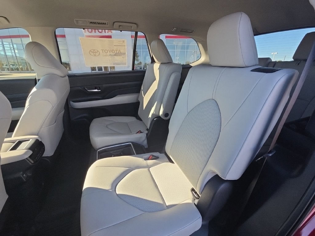 2026 Toyota Grand Highlander Hybrid XLE