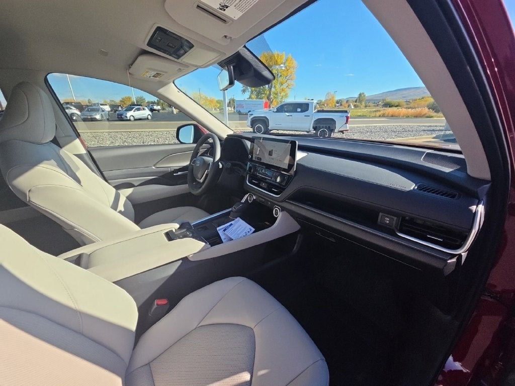 2026 Toyota Grand Highlander Hybrid XLE