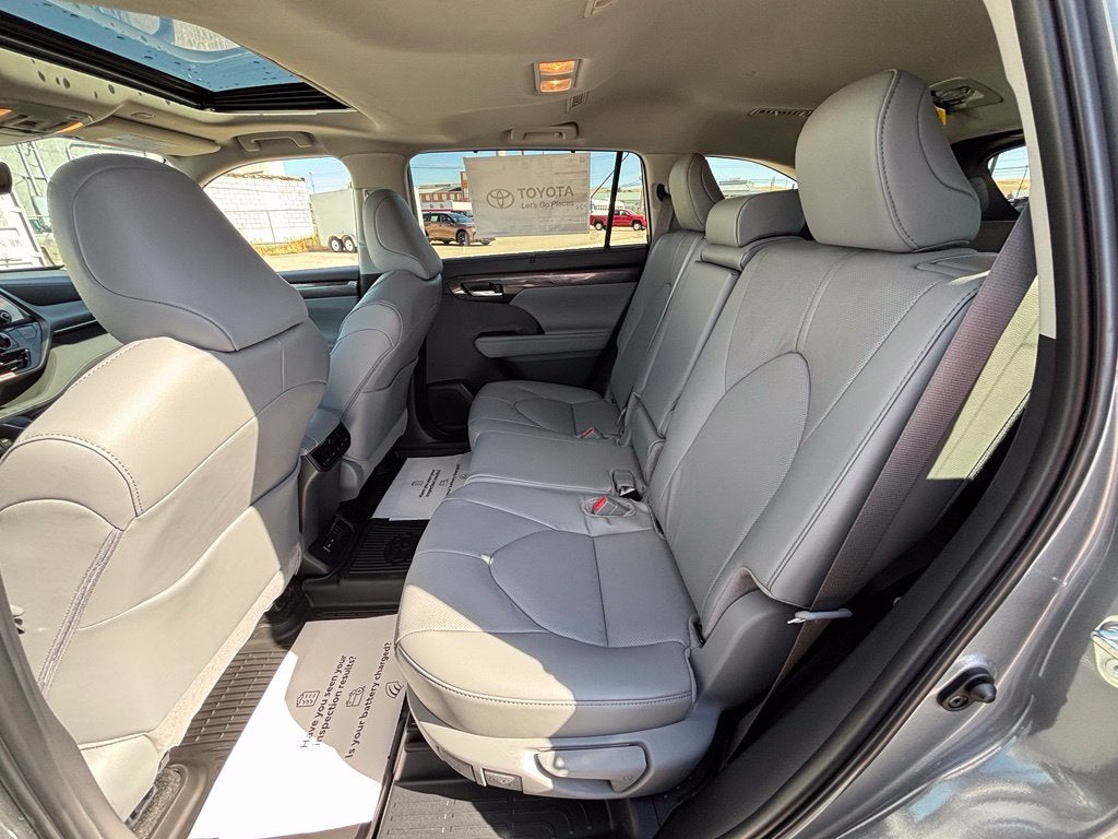 2026 Toyota Highlander Limited