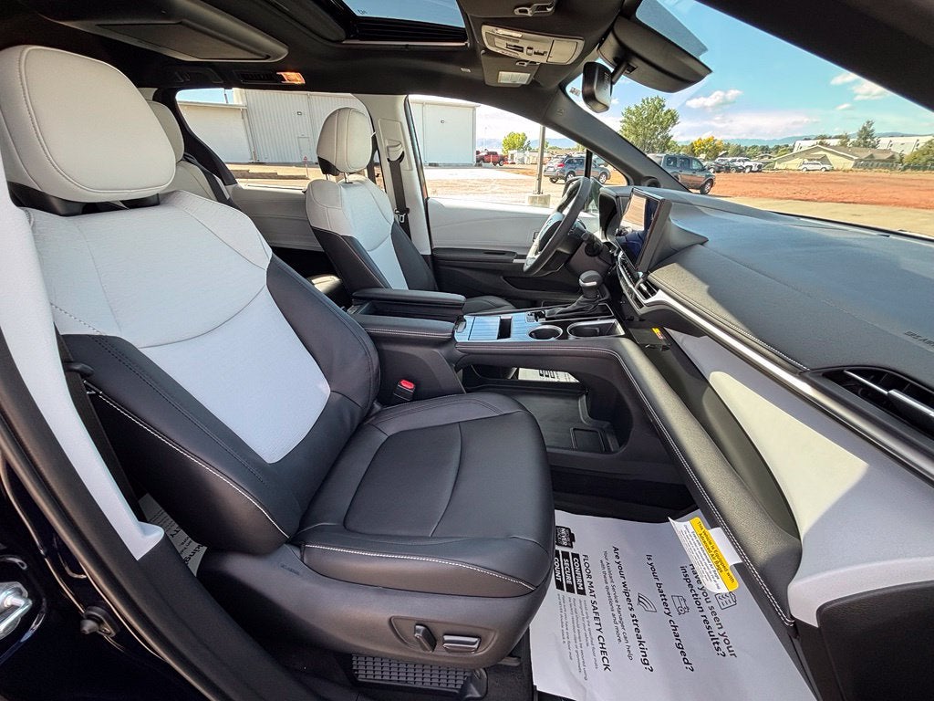 2026 Toyota Sienna XSE 7 Passenger