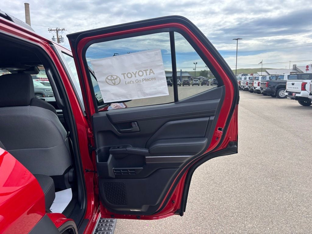 2026 Toyota 4Runner i-FORCE MAX Hybrid TRD Off Road
