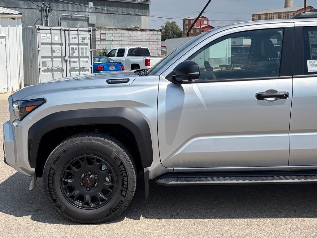 2026 Toyota 4Runner TRD Off-Road - Photo 13