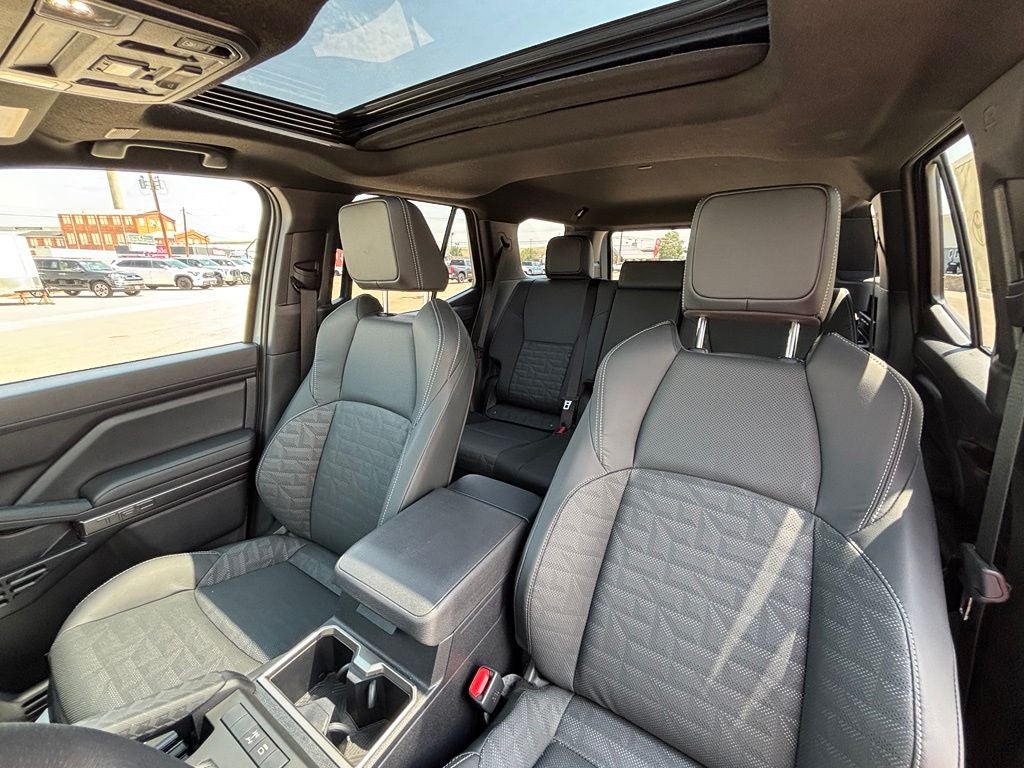 2026 Toyota 4Runner TRD Off-Road - Photo 18