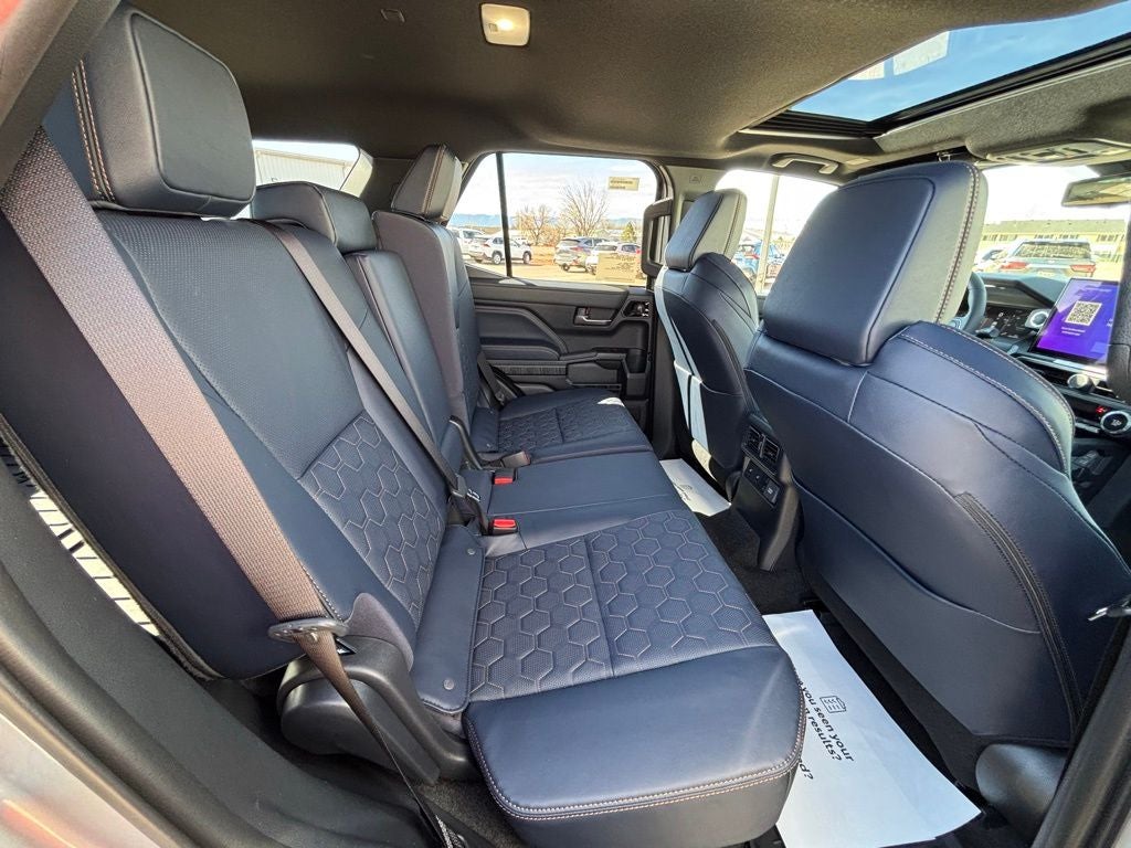 2026 Toyota 4Runner i-FORCE MAX Hybrid Platinum
