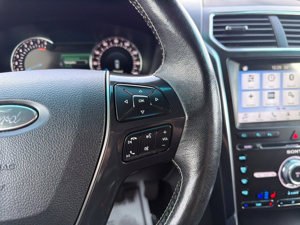 2017 Ford Explorer Platinum