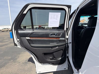 2017 Ford Explorer Platinum