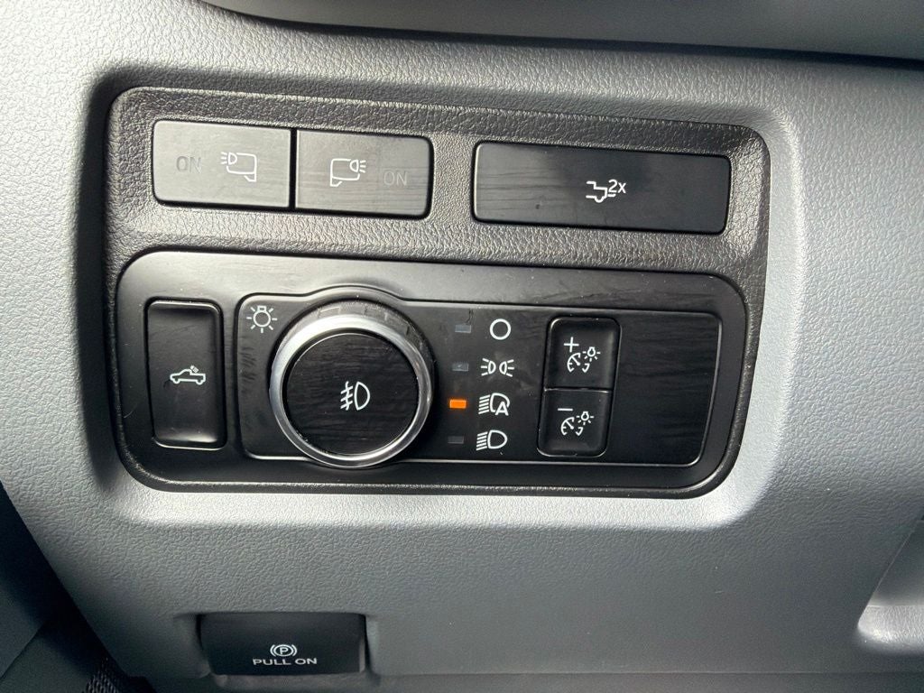 2023 Ford F-350SD XLT Premium Sport