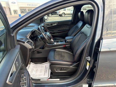 2022 Ford Edge ST Line