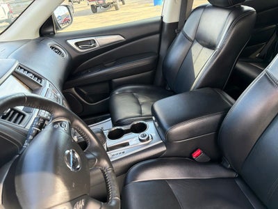 2020 Nissan Pathfinder SL