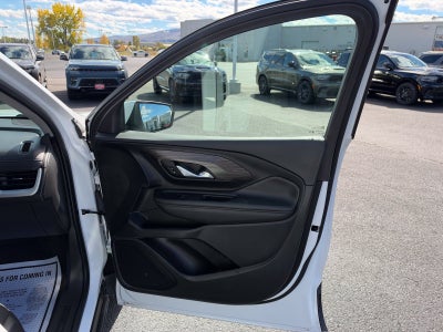 2024 GMC Terrain AWD SLE