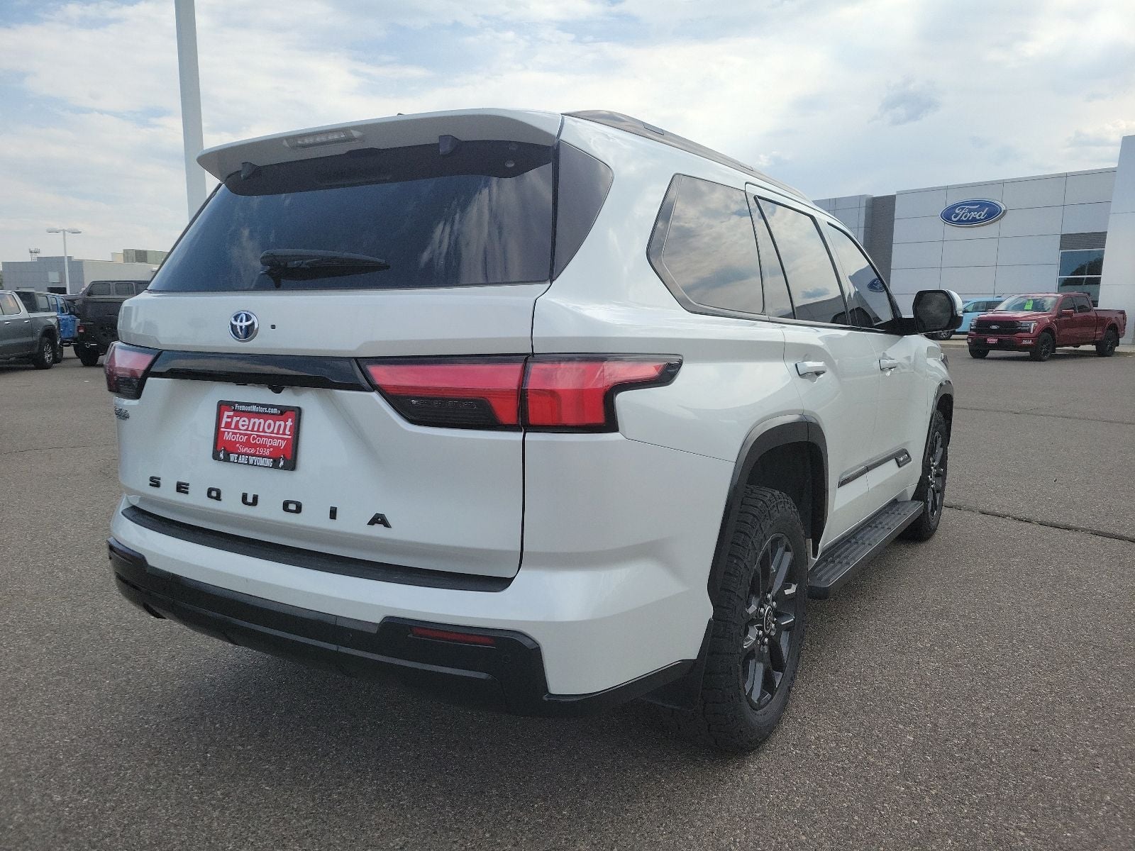 2023 Toyota Sequoia Platinum